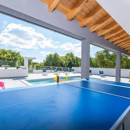 Casa Mara Mit Beheiztem Pool By Interhome Feriehus Štokovci