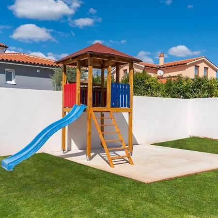 Feriehus Casa Mara Mit Beheiztem Pool By Interhome Štokovci